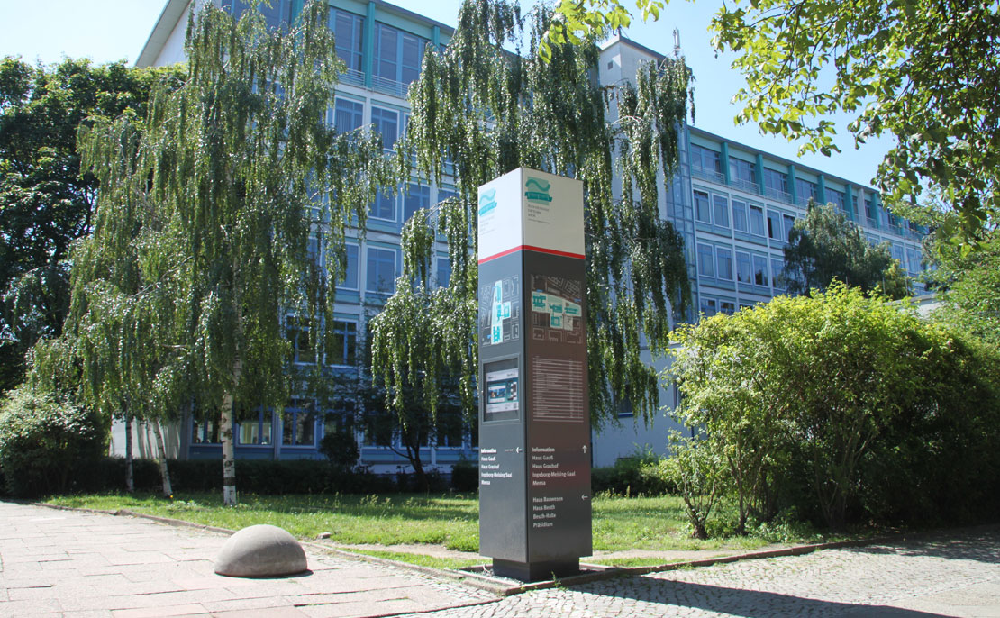 Beuth Hoschschule für Technik Berlin - Informations- und Leitsystem von Horn Orientierungssysteme